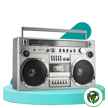 Donación de radios grabadoras